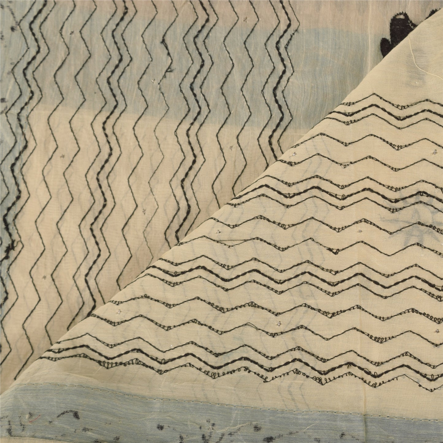 Sanskriti Vintage Ivory Dupatta Long Stole Pure Cotton Embroidered Wrap Scarves