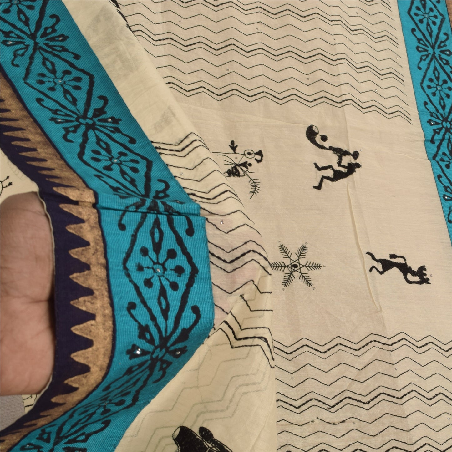 Sanskriti Vintage Ivory Dupatta Long Stole Pure Cotton Embroidered Wrap Scarves