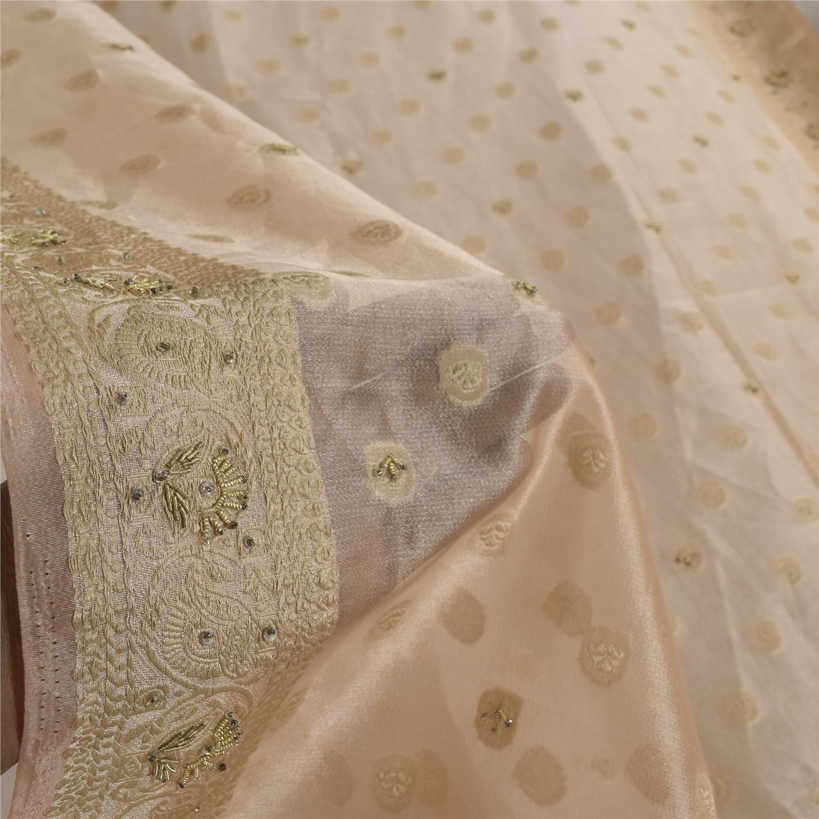 DC-55045 fabricshot resized