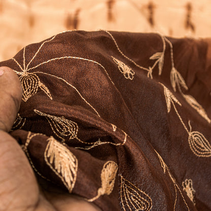 Sanskriti Vintage Cream-Brown Pure Cotton Dupatta Stole Tie-Dye Embroidered Veil
