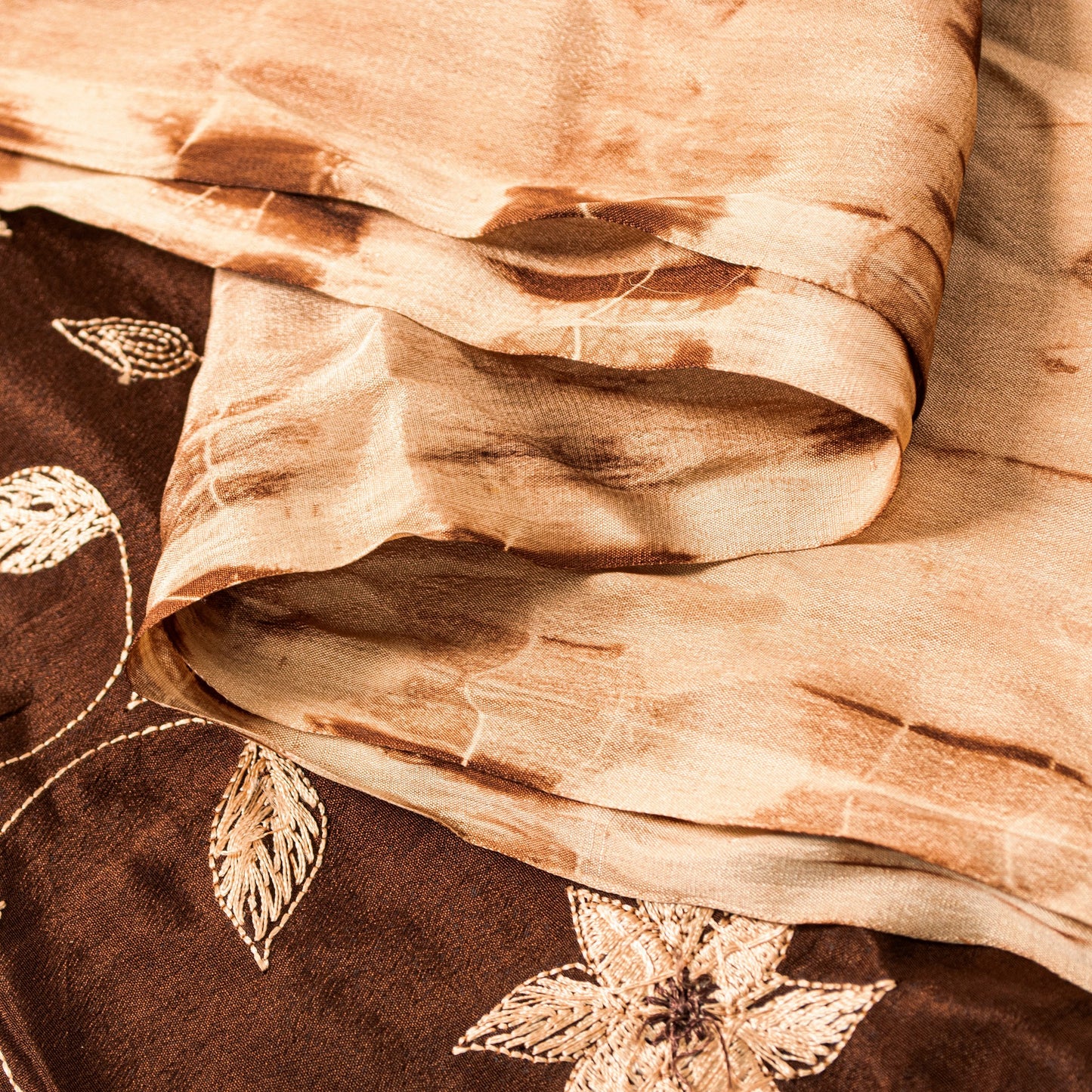 Sanskriti Vintage Cream-Brown Pure Cotton Dupatta Stole Tie-Dye Embroidered Veil