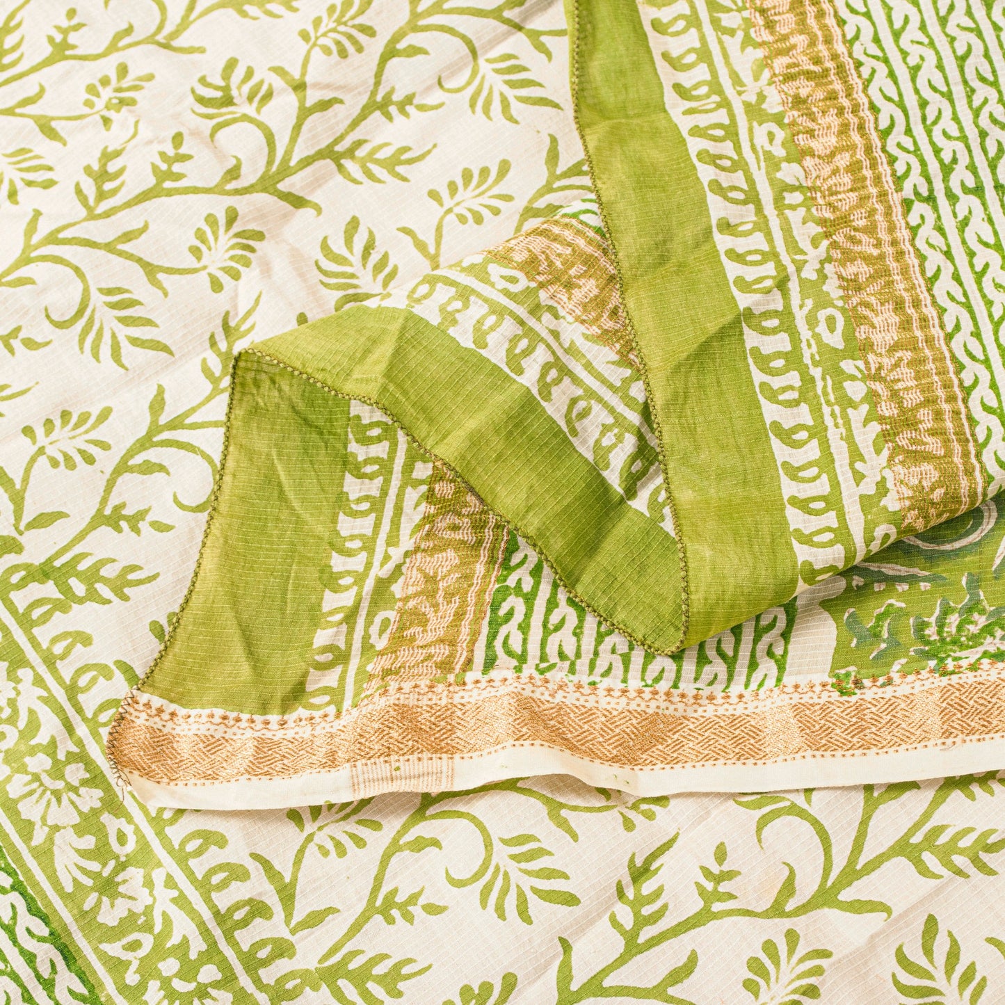 Sanskriti Vintage White Soft Dupatta/Stole Pure Cotton Sanganeri Handblock Print