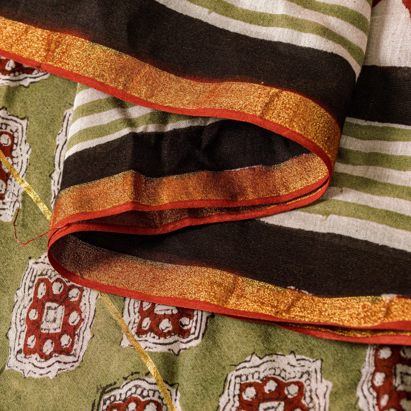 Sanskriti Vintage White Soft Dupatta/Stole Pure Cotton Hand Block Printed Scarf