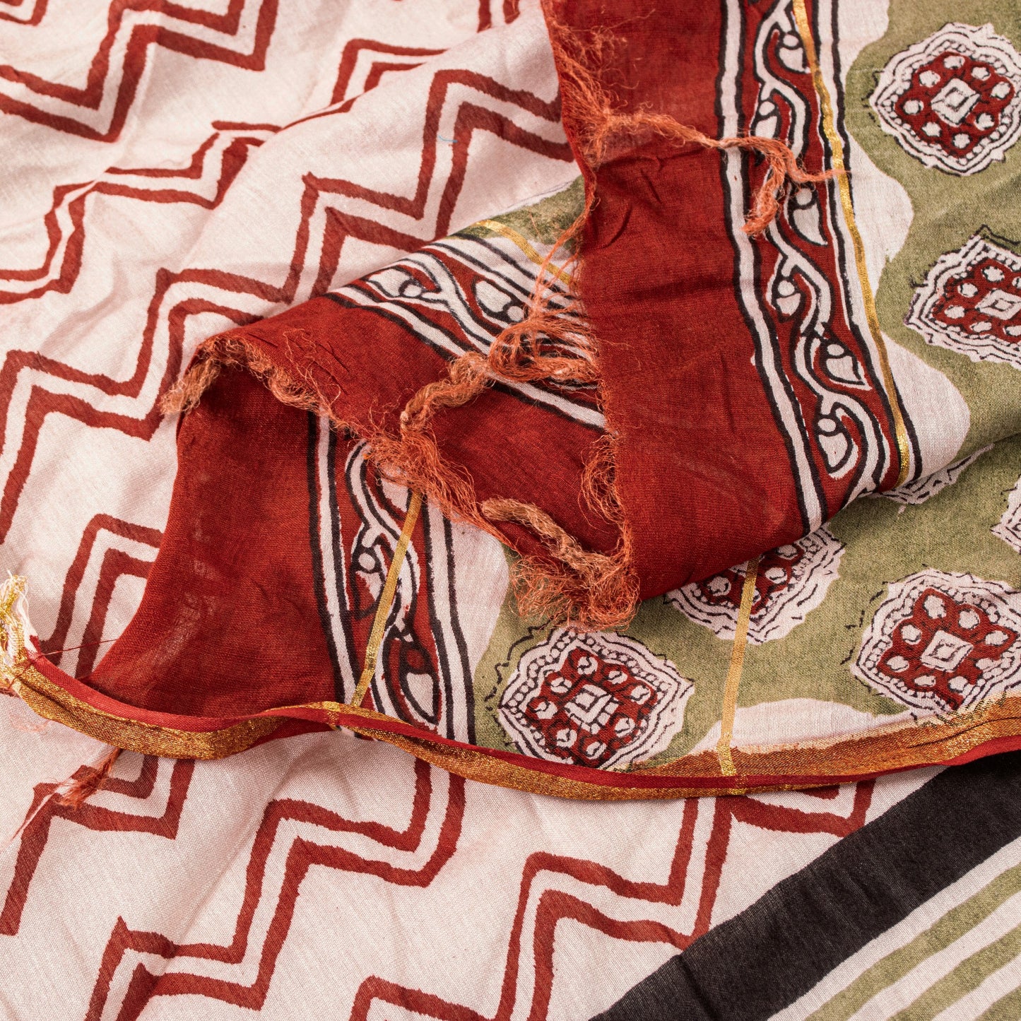 Sanskriti Vintage White Soft Dupatta/Stole Pure Cotton Hand Block Printed Scarf
