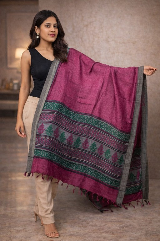 Sanskriti Vintage Soft Woolen Silk Magenta Dupatta Stole Floral Print Neck Scarf