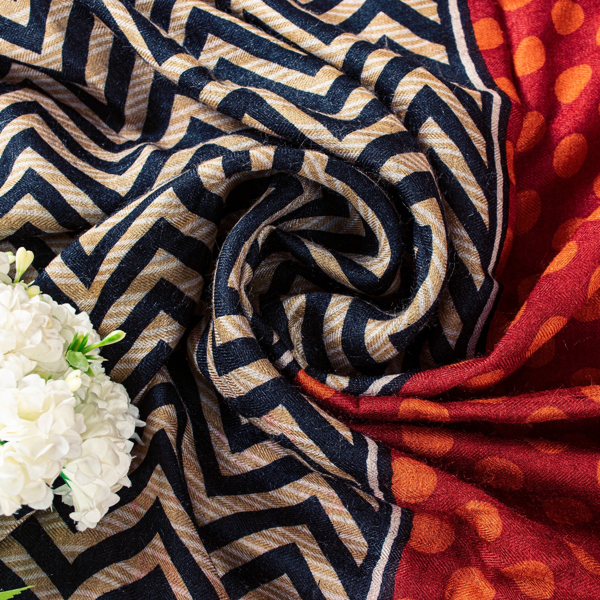 Sanskriti Vintage Red Pure Woolen Dupatta Zig Zag Circle Printed Neck Stole Veil