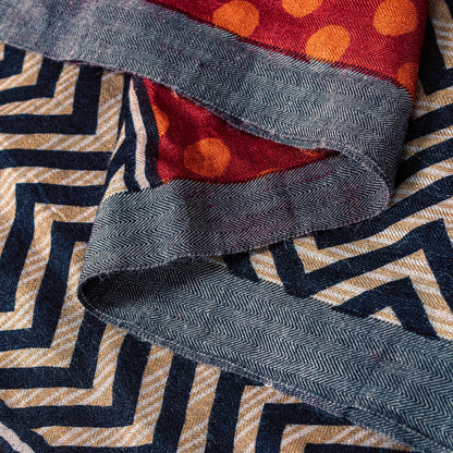 Sanskriti Vintage Red Pure Woolen Dupatta Zig Zag Circle Printed Neck Stole Veil