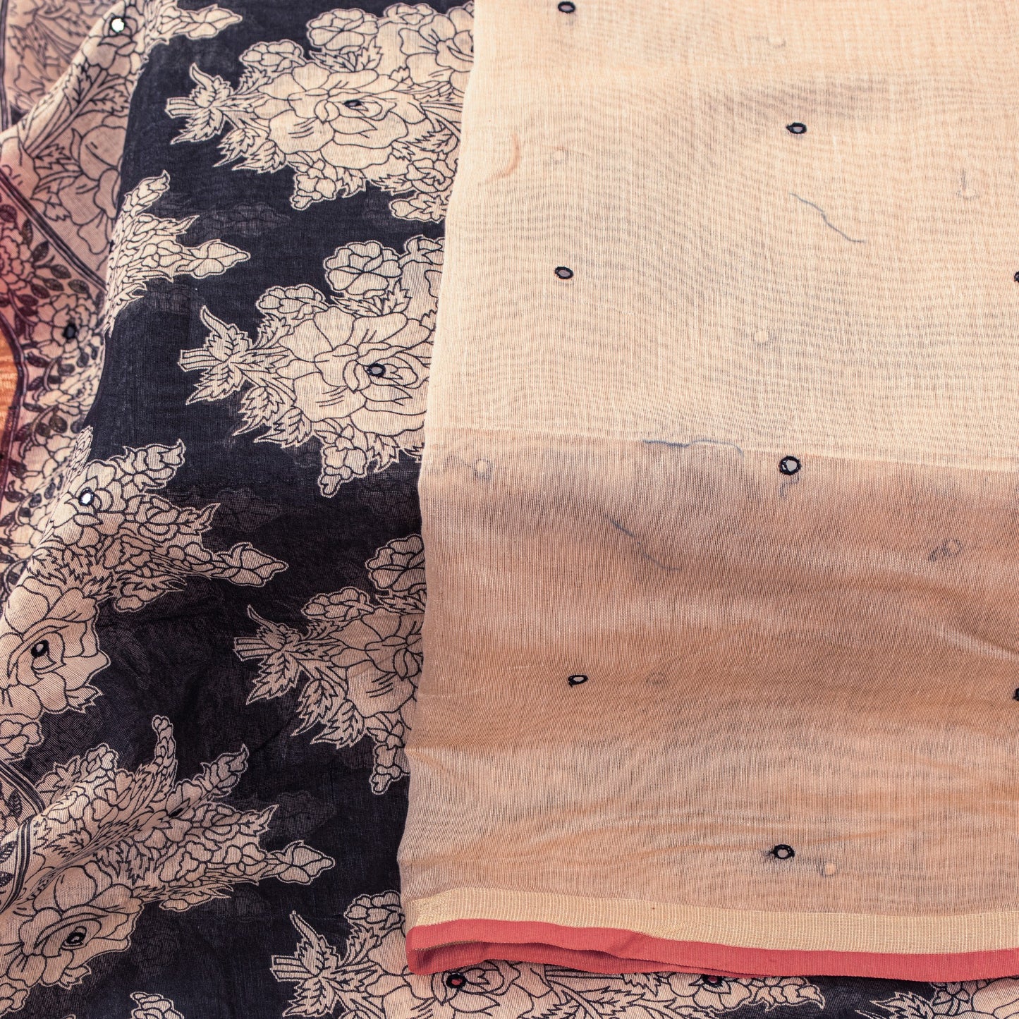 Sanskriti Vintage Cream-Blue Blend Cotton Dupatta Kalamakari Mirror Neck Stole