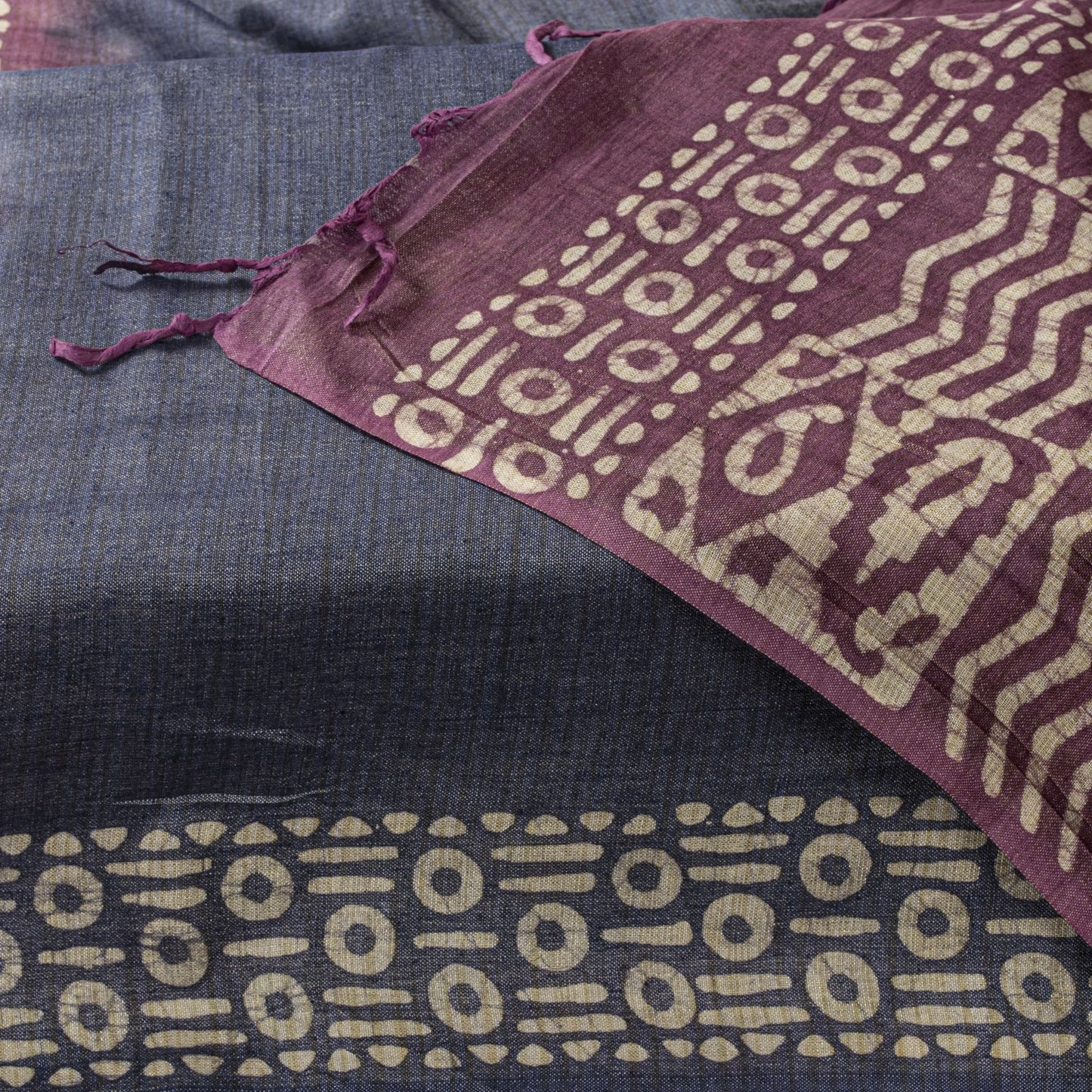 Sanskriti Vintage Dupatta/Stole Dark Blue Blend Cotton Batik Work Bollywood Veil