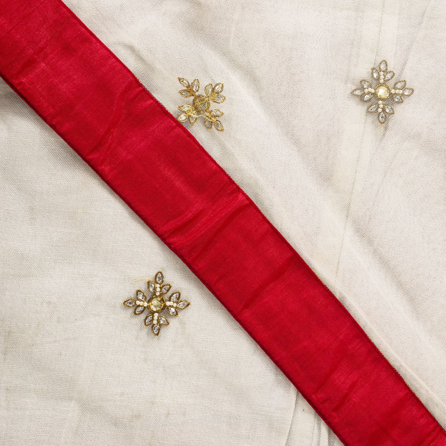 Sanskriti Vintage White Net Dupatta Stole Hand Embroidered Zardozi Dabka Veil