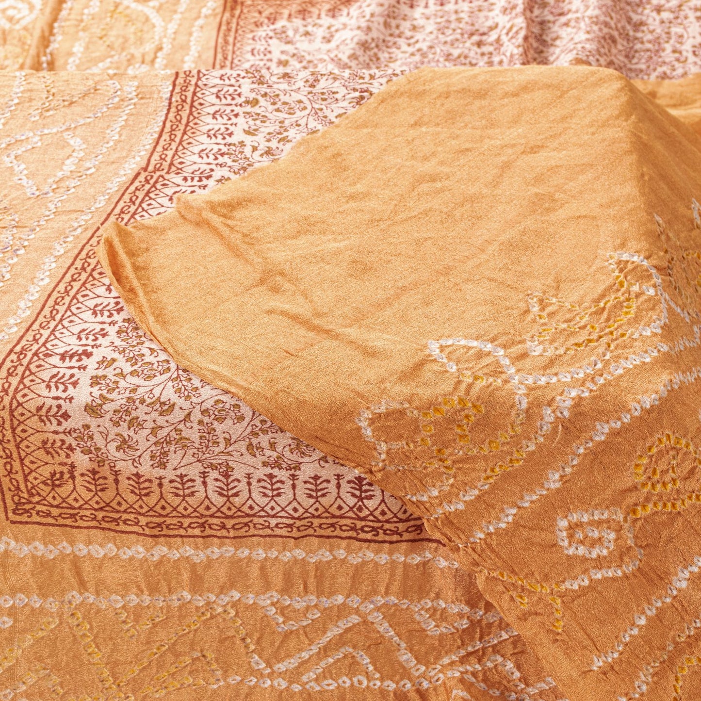 Sanskriti Vintage Dupatta/Stole Peach-Cream Pure Silk Bandhani Work-Kalamkari