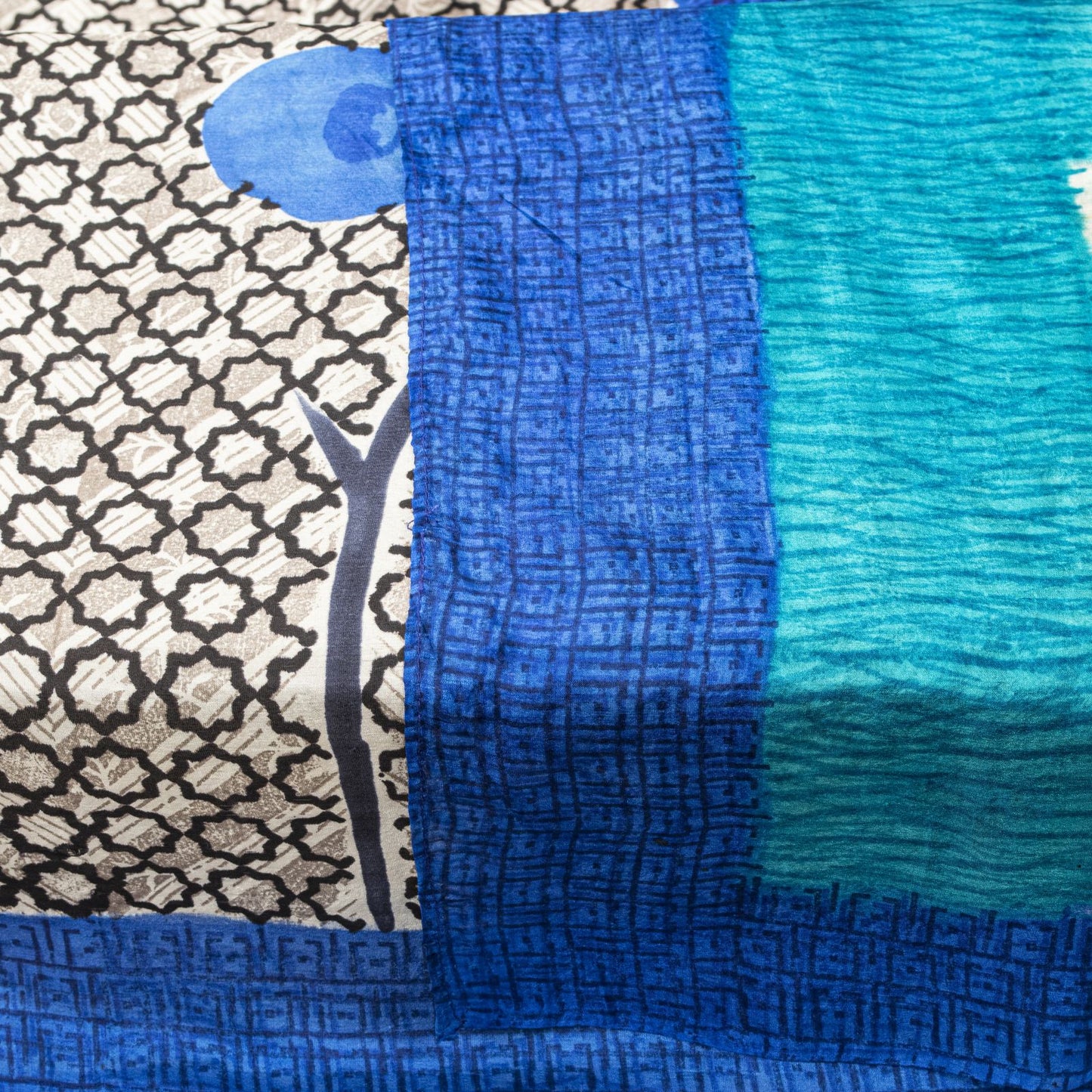 Sanskriti Vintage White-Blue Pure Silk Dupatta/Stole Floral Printed Indian Veil