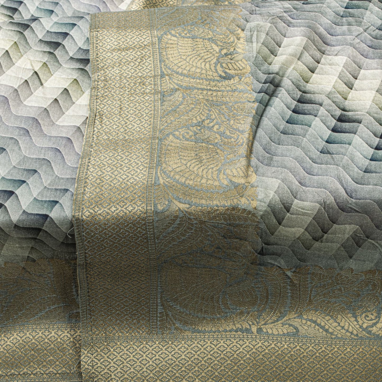 Sanskriti Vintage Gray Pure Silk Dupatta/Stole Zari Woven-Gradient Effect Print