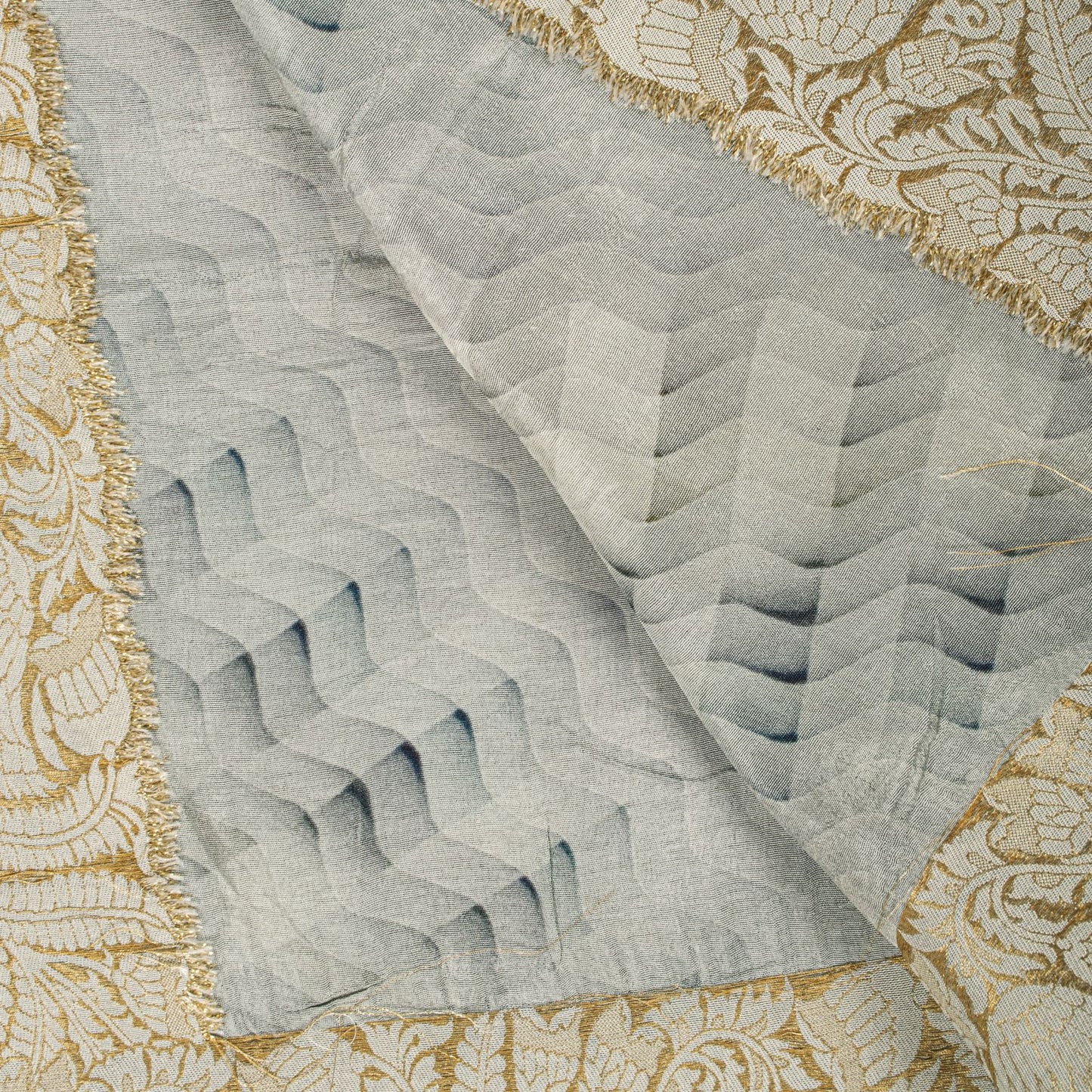 Sanskriti Vintage Gray Pure Silk Dupatta/Stole Zari Woven-Gradient Effect Print