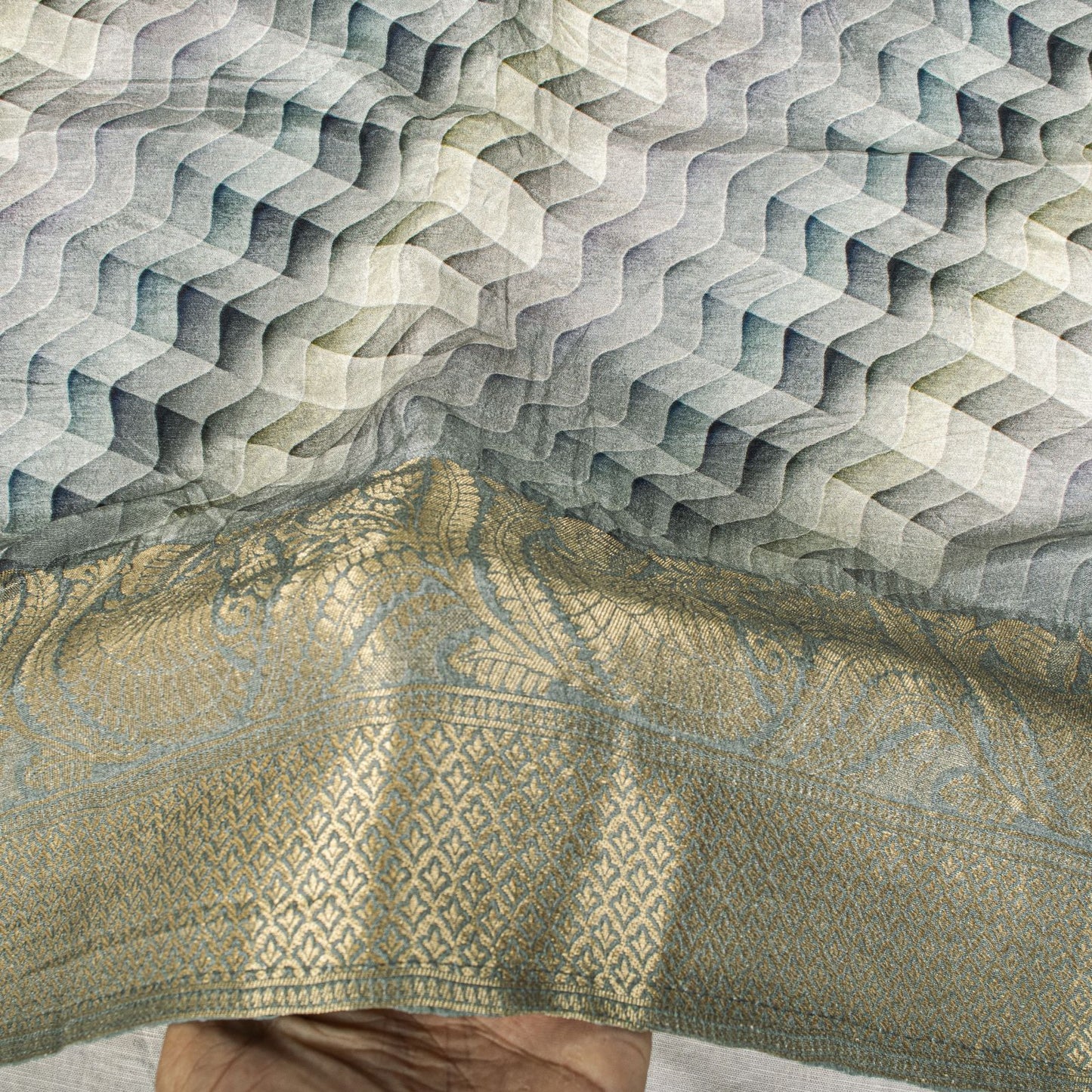 Sanskriti Vintage Gray Pure Silk Dupatta/Stole Zari Woven-Gradient Effect Print