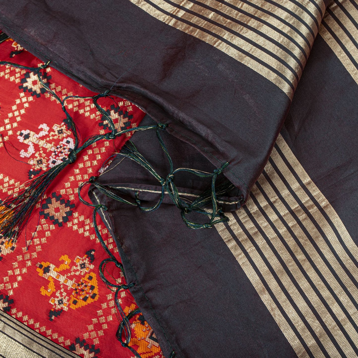 Sanskriti Vintage Dupatta/Stole Red Art Silk Patan Patola Hand Woven Gujrat Veil