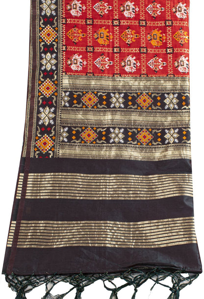 Sanskriti Vintage Dupatta/Stole Red Art Silk Patan Patola Hand Woven Gujrat Veil