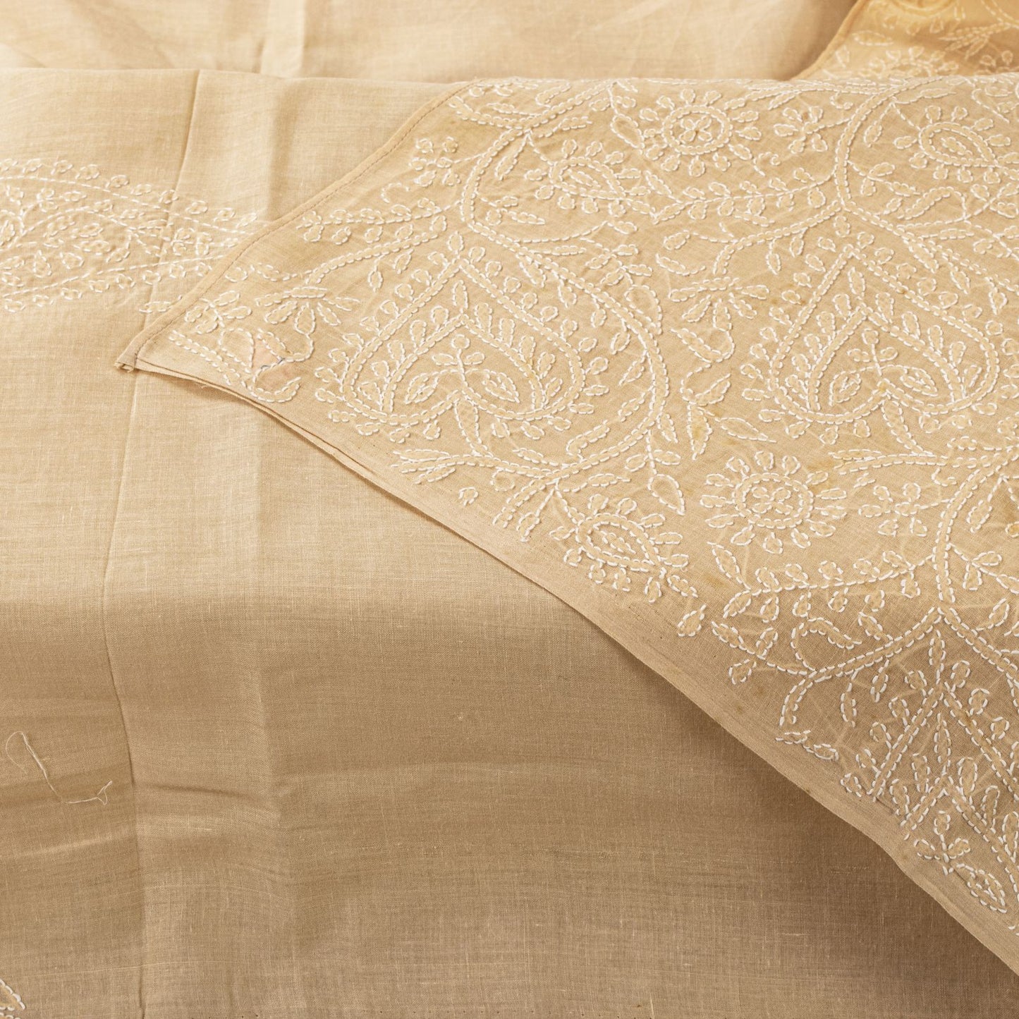 Sanskriti Vintage Dupatta/Stole Peach Pure Cotton Hand Embroidered Chikankari