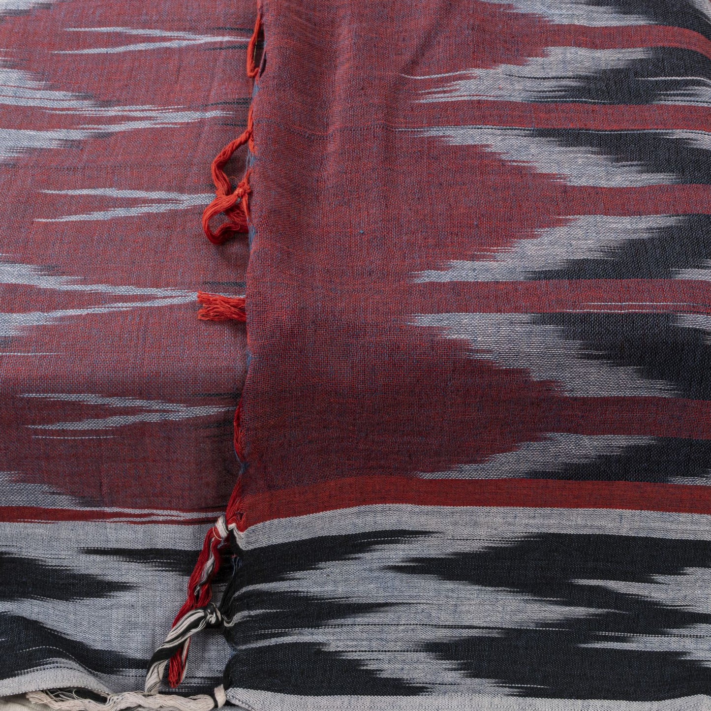 Sanskriti Vintage Dupatta/Stole Maroon Pure Cotton Ikat Hand Woven Sambhalpuri