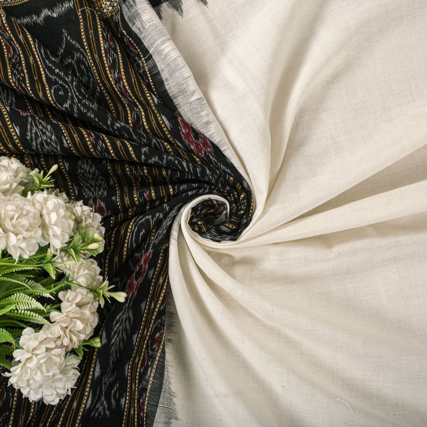 Sanskriti Vintage Dupatta/Stole Black-White Pure Cotton Sambhalpuri Hand Woven