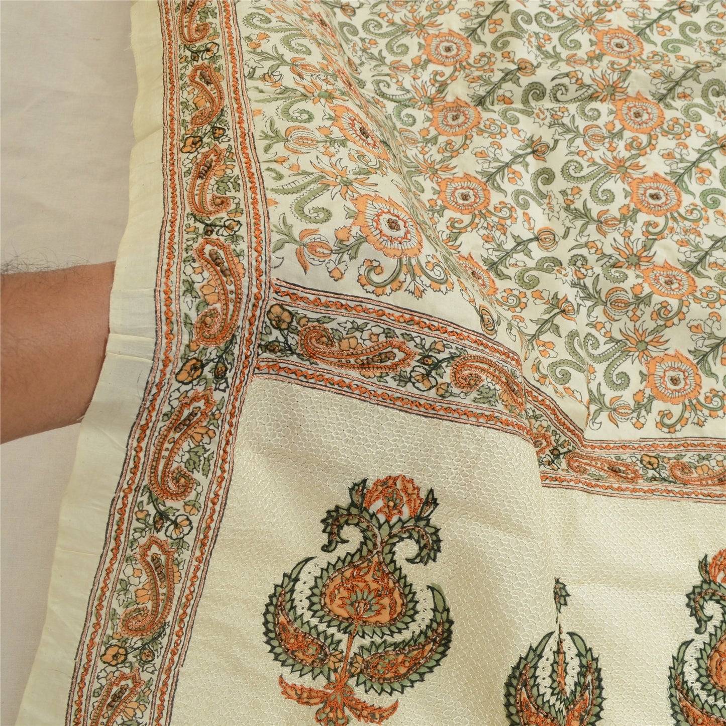 Sanskriti Vintage Dupatta/Stole Ivory Pure Silk Stole Hand Bead Party Zari Veil