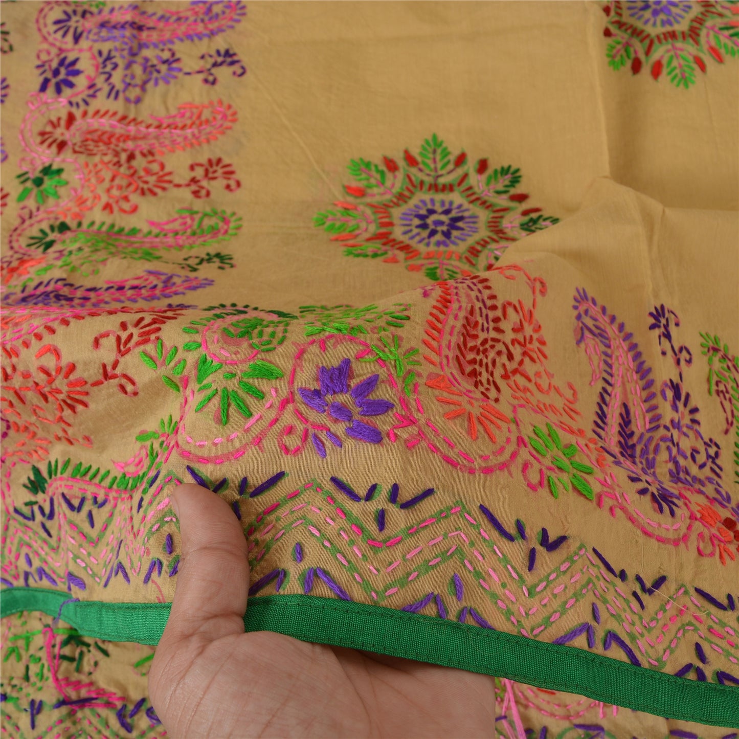 Sanskriti Vintage Cream Dupatta Chanderi Hand Embroidered Phulkari Panjab Stole/Scarve Indian Heritage Textile Women Traditional Dress
