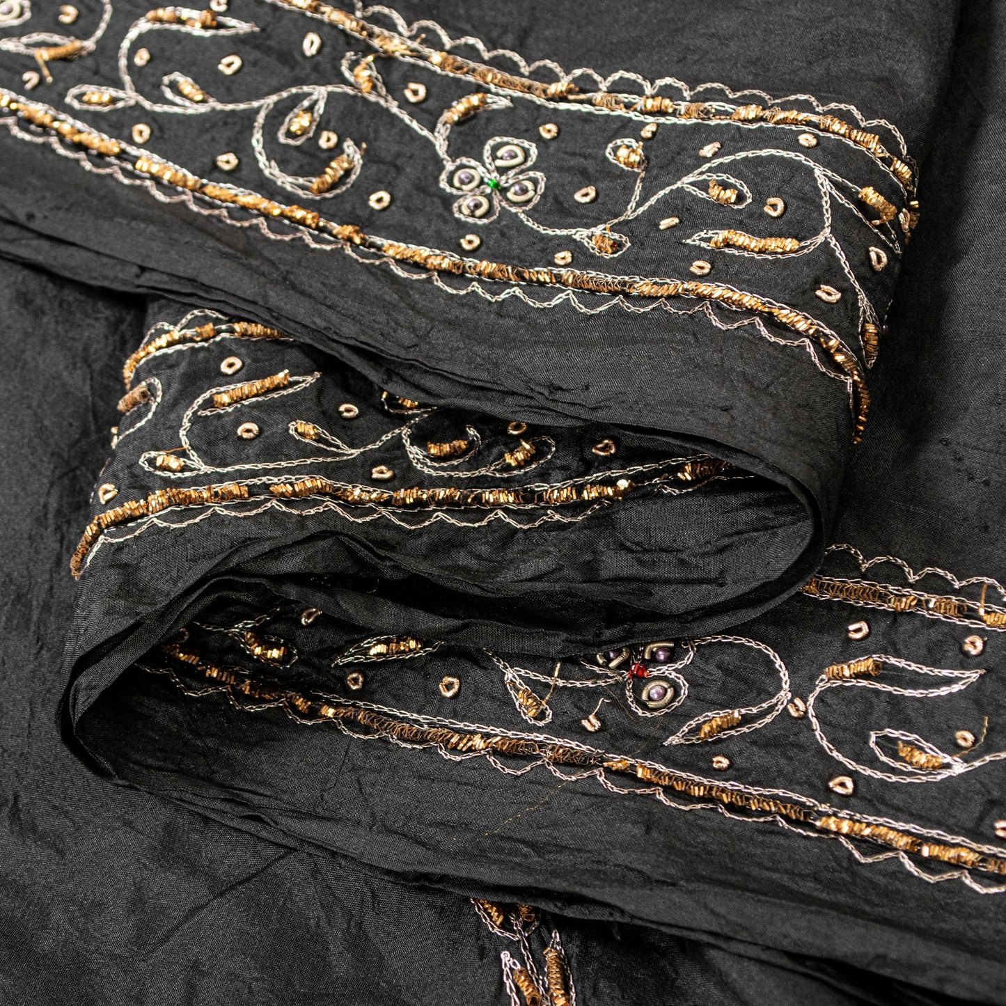 Sanskriti Vintage Black Pure Silk Dupatta Long Stole Hand Embroidered Zardozi Sequins Uses-Table linen, Cushions, Curtains, Dressing