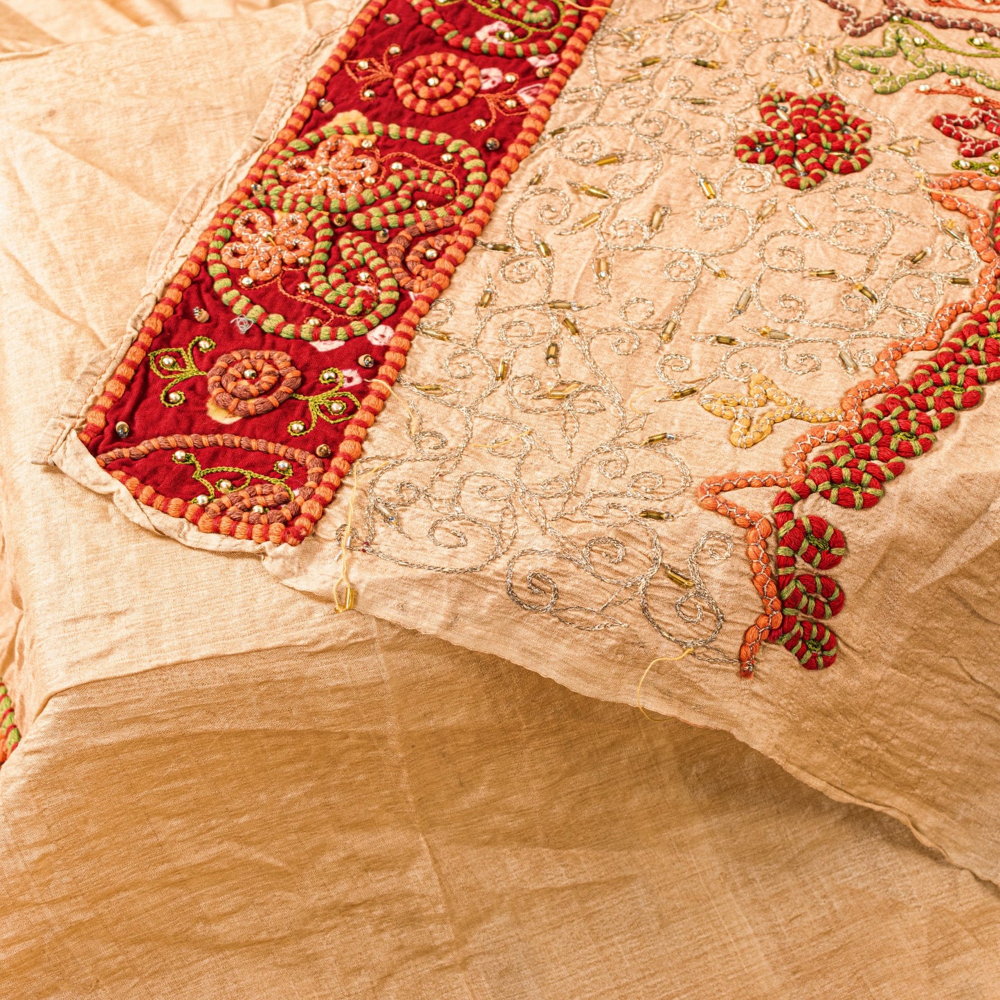 Sanskriti Vintage Cream Pure Silk Dupatta/Stole Hand Embroidered Peacock Scarf