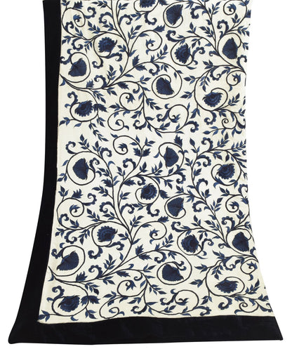 Sanskriti Vintage White Pure Crepe Silk Dupatta/Stole Floral Embroidered Veil