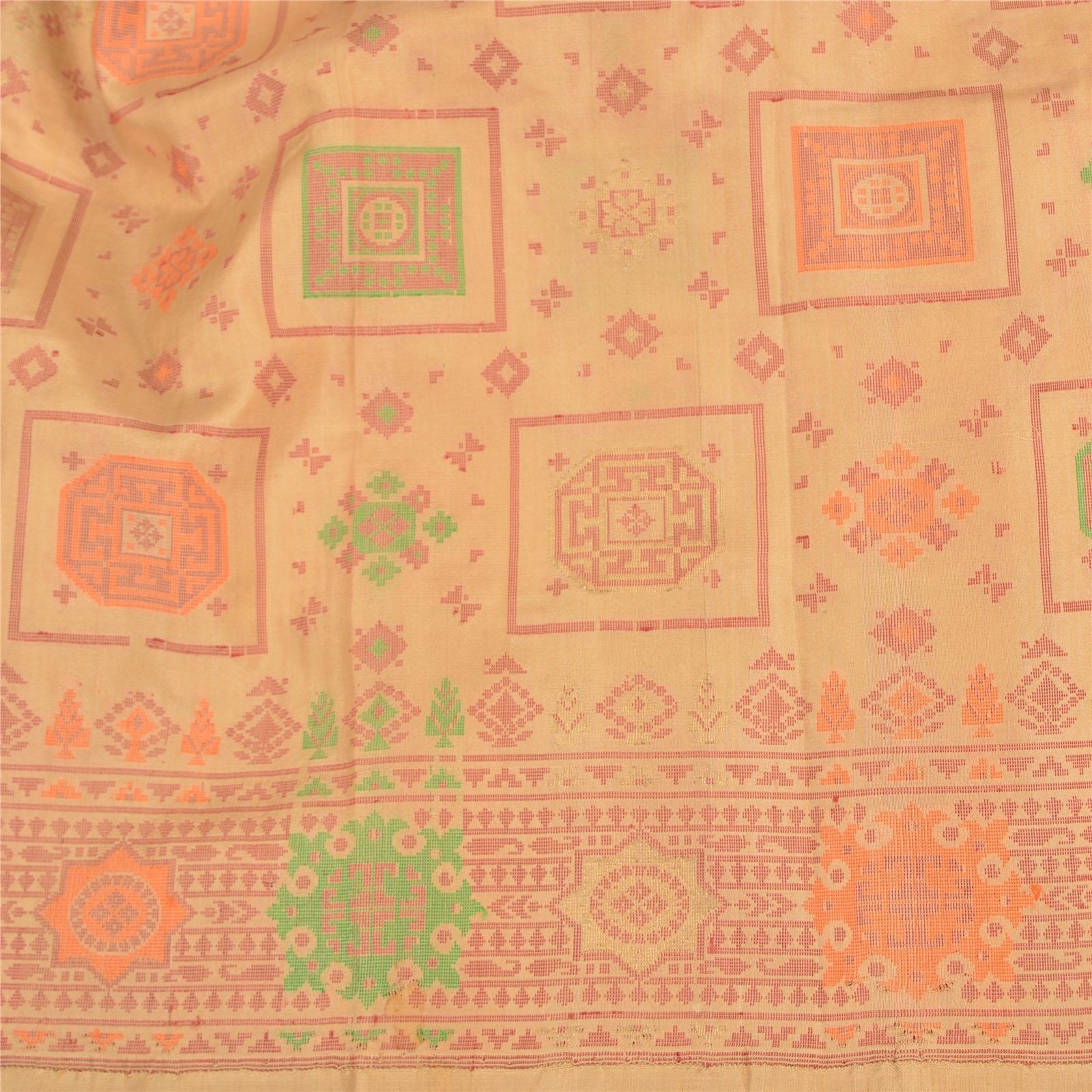 HS-5051 designcloseup resized