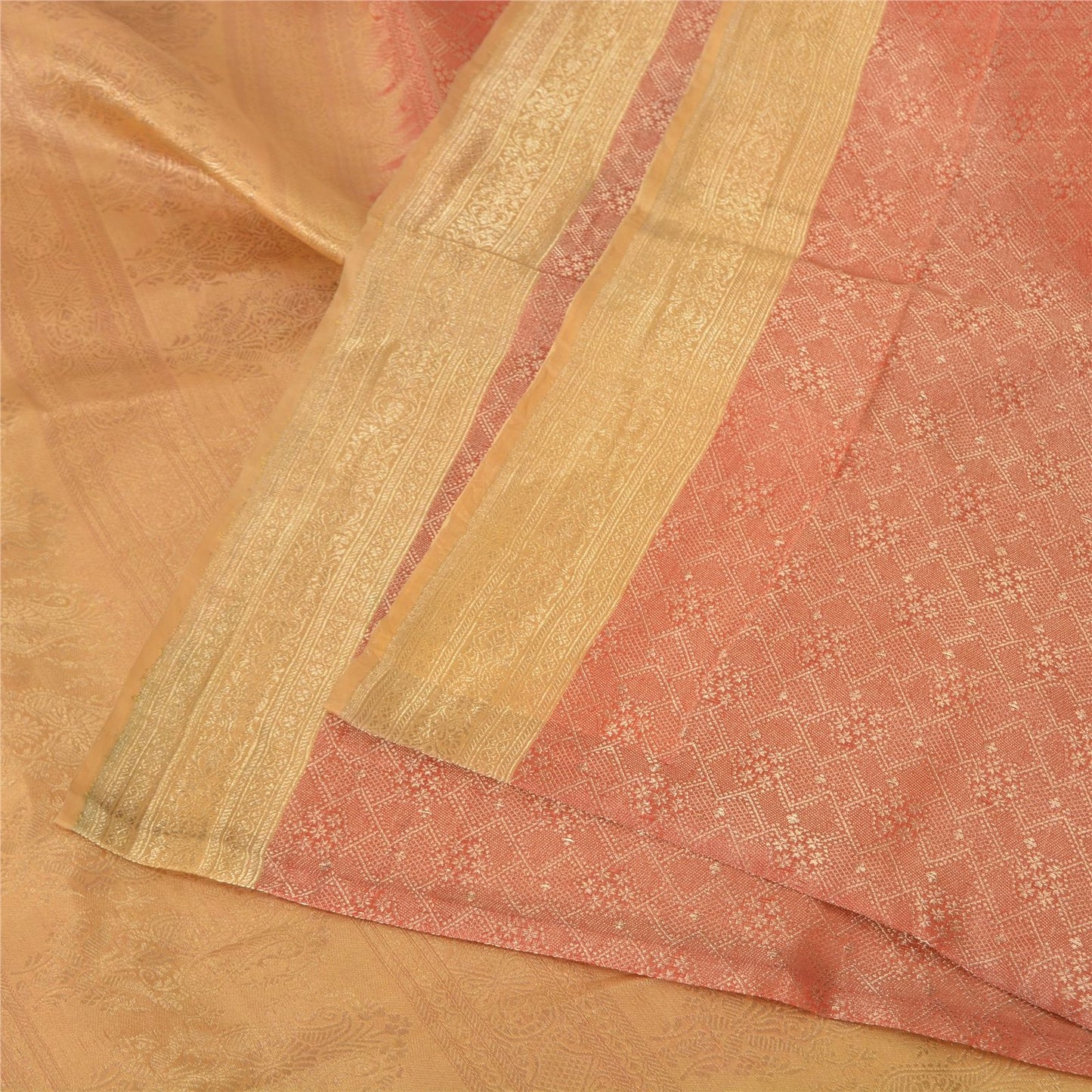 HS-5699 designcloseup resized