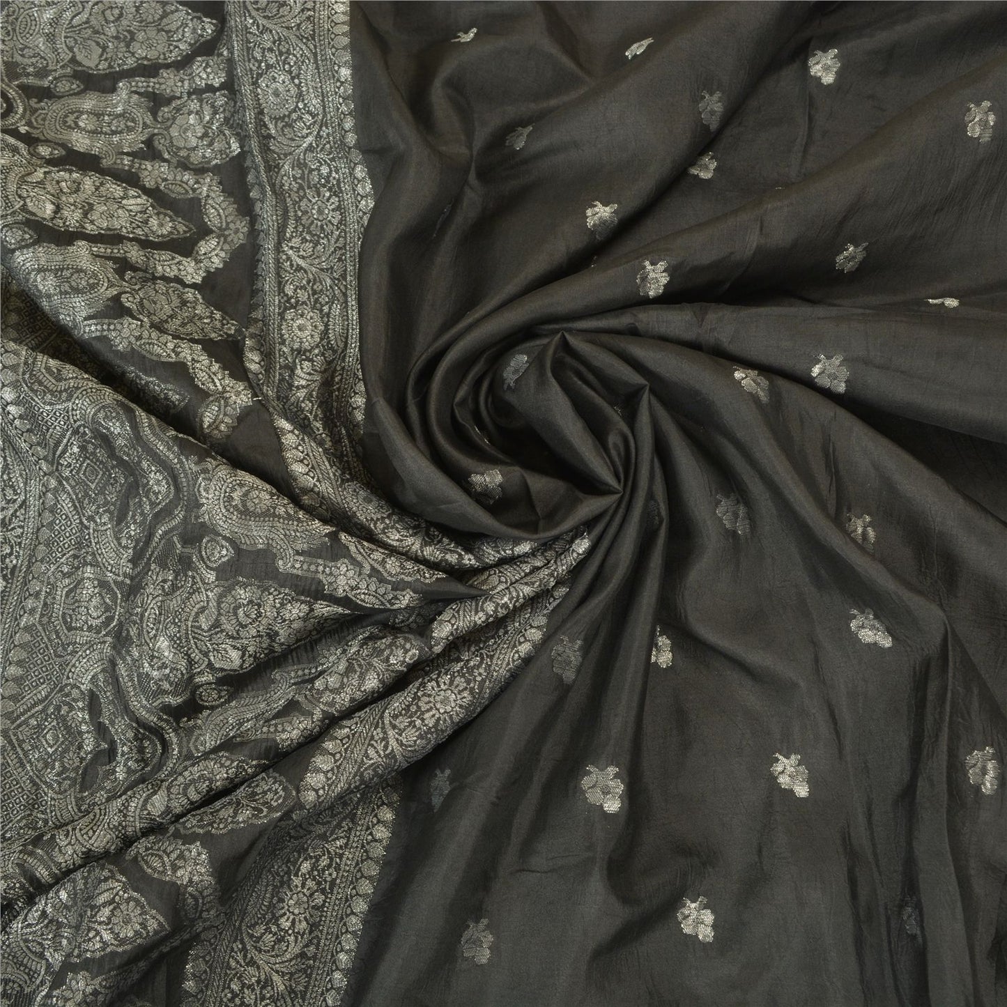 HS-6305 designcloseup resized
