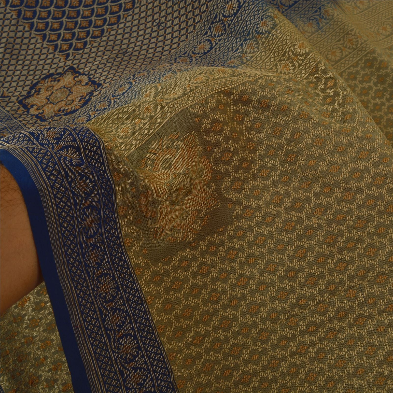 HS-6402 fabricshot resized