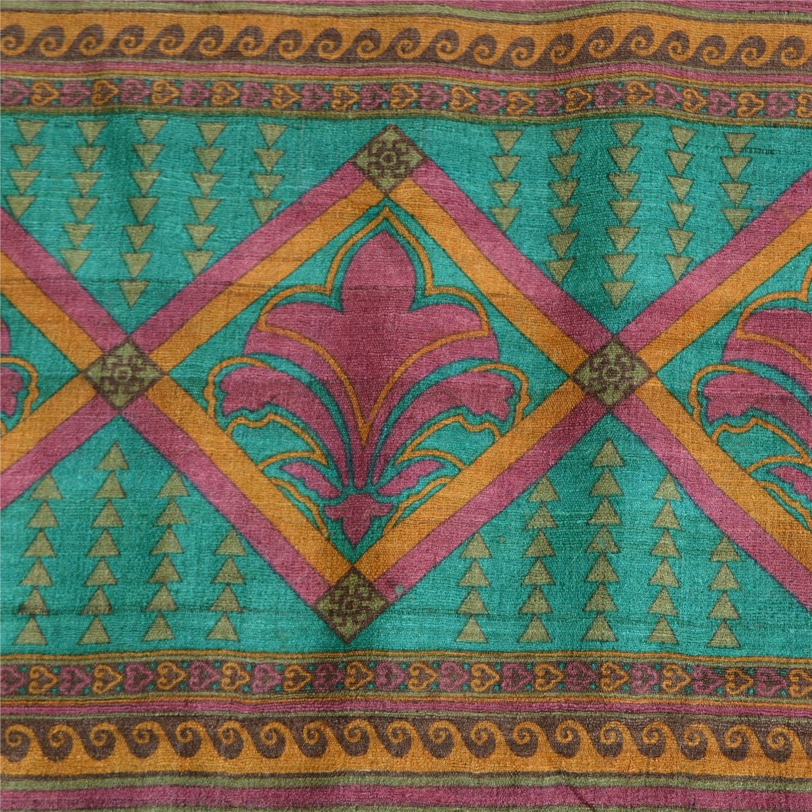 HS-6892 designcloseup resized