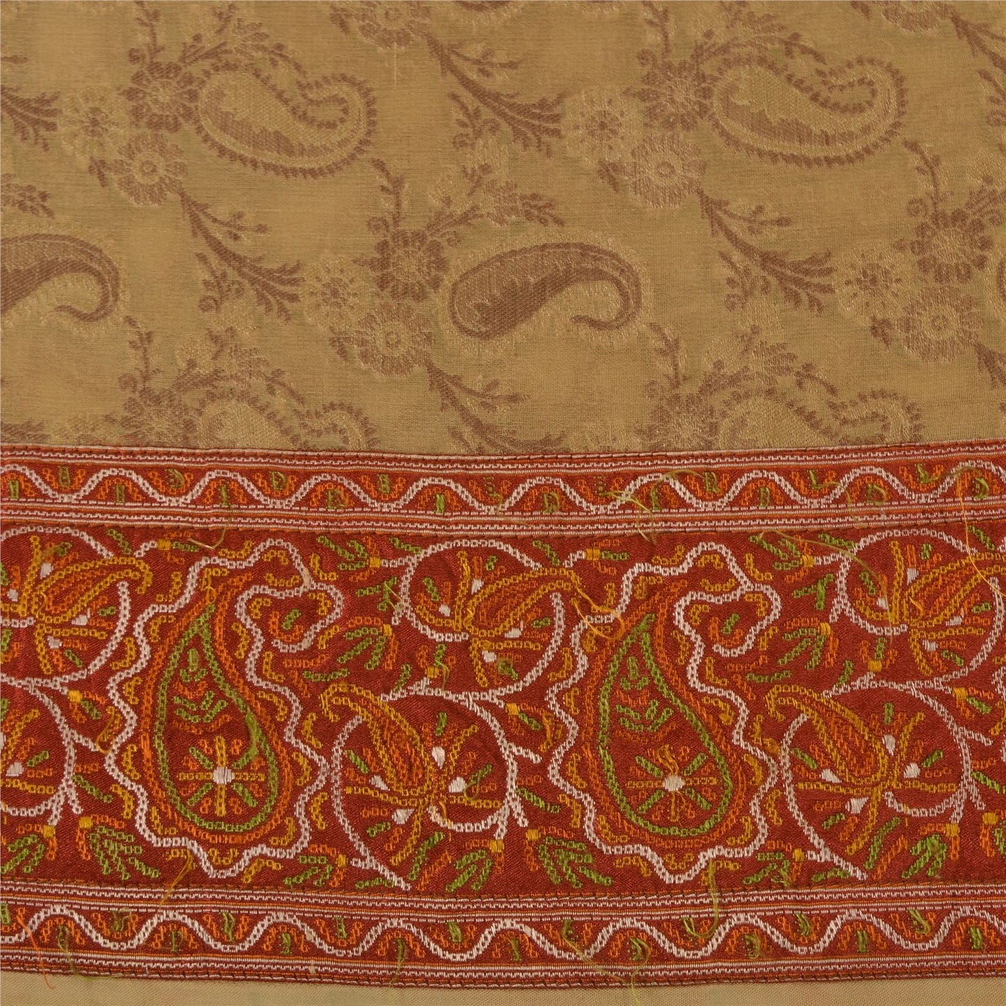 HS-6896 designcloseup resized