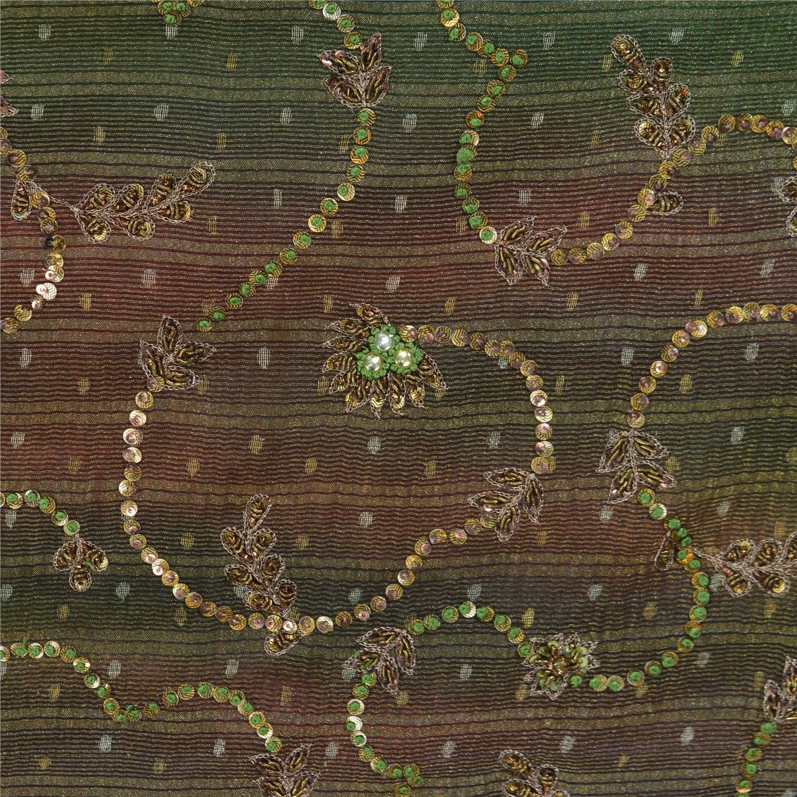 HS-7042 designcloseup resized