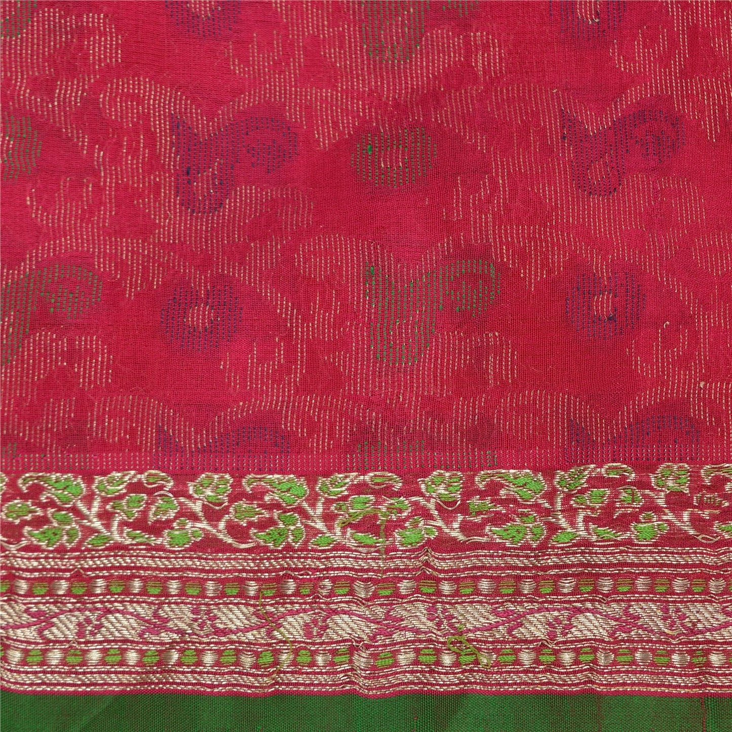 HS-7049 designcloseup resized