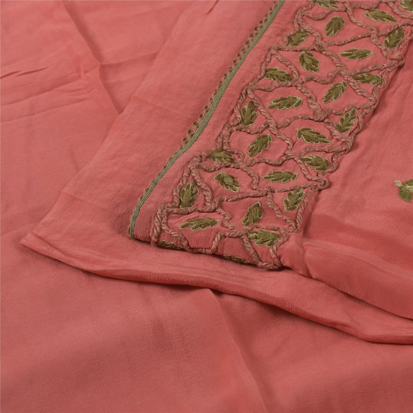 Sanskriti Vintage Peach Sarees Pure Crepe Hand Embroidered Sari 6yd Craft Fabric