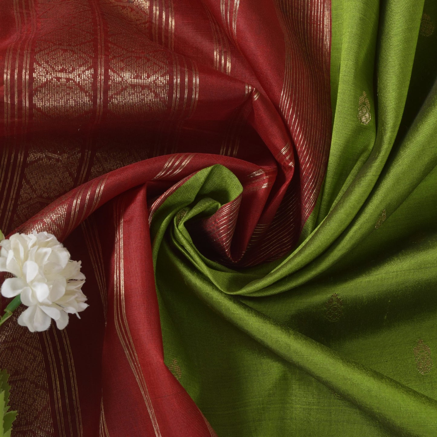 Sanskriti Vintage Green-Red Pure Silk Saree Brocade Zari Hand Woven Sari 5.5 YD