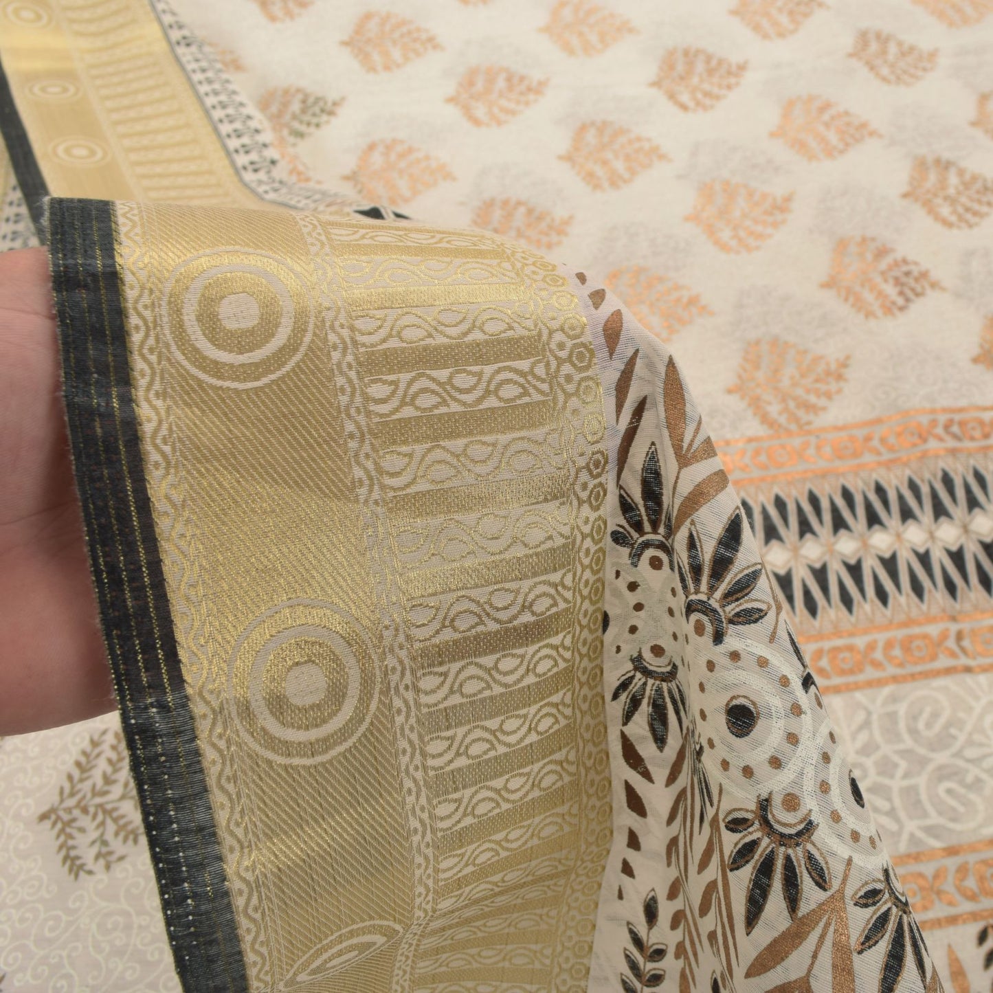 Sanskriti Vintage White Cotton Saree Foil Screen Print Zari Border Sari 5+YCraft