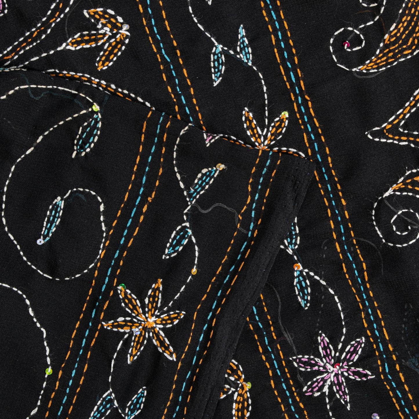 Sanskriti Vintage Black Georgette Saree Hand Embroidery Kantha Bengal Sari 5.5YD