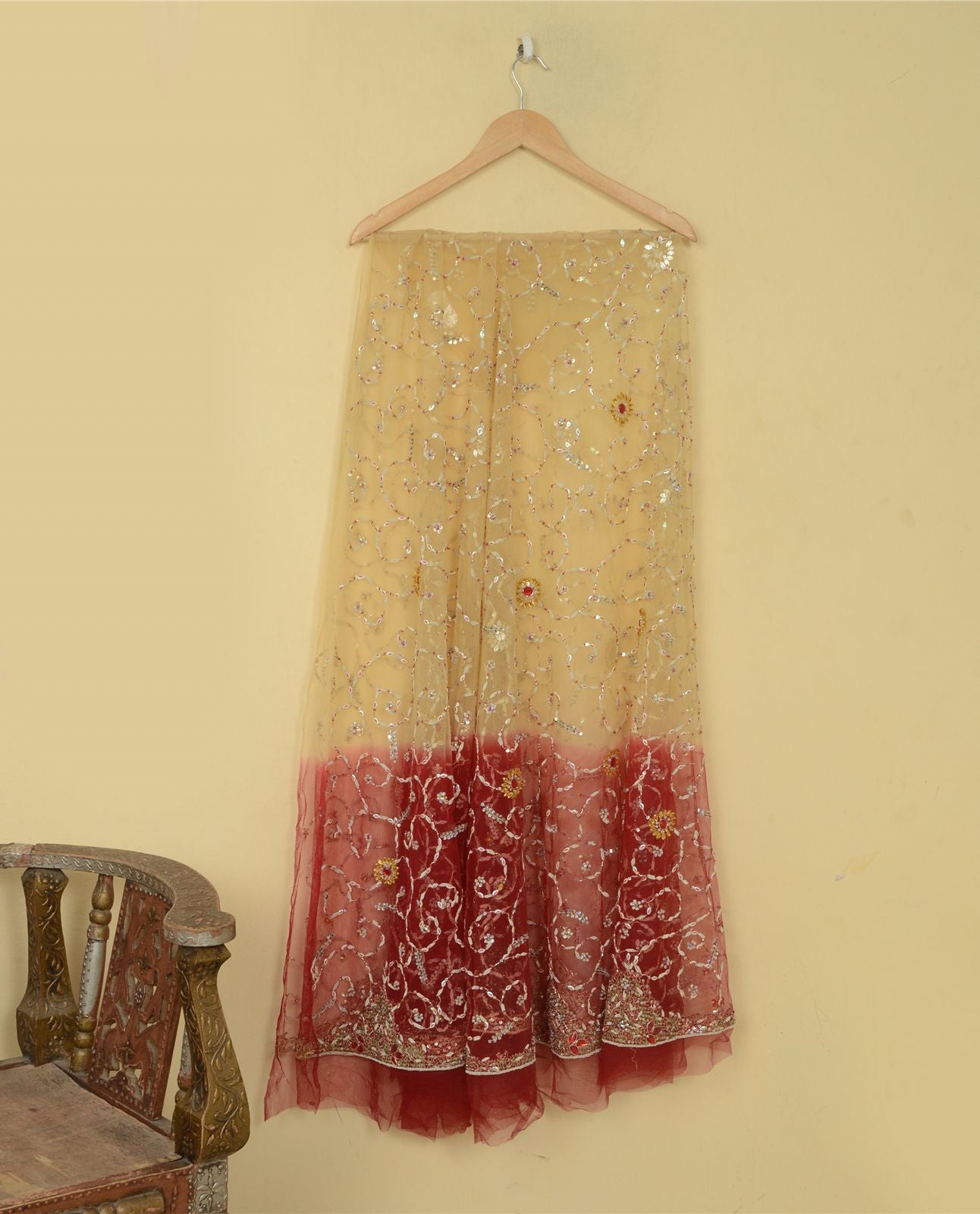 L-761 drawstringshot resized