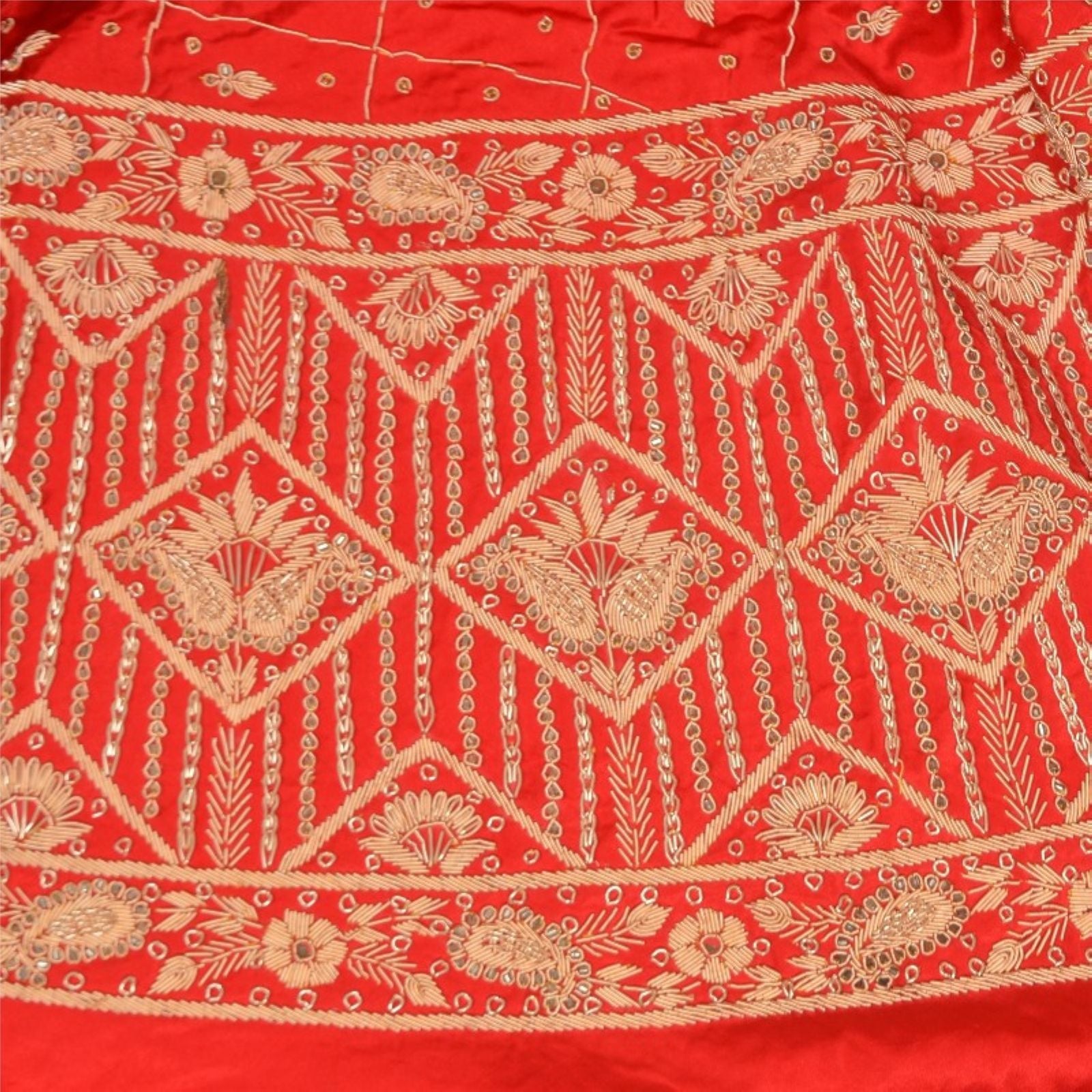 L-804 fulllengthdrawstringshot resized