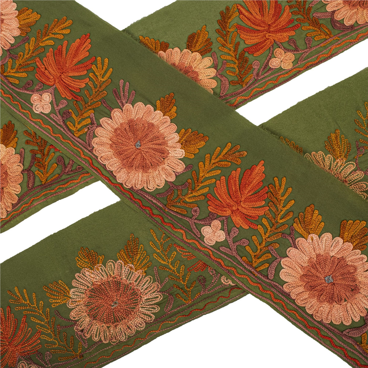 Sanskriti Vintage Kashmiri Ari Embroidered 1 Yd Sari Border Pure Silk Green Lace