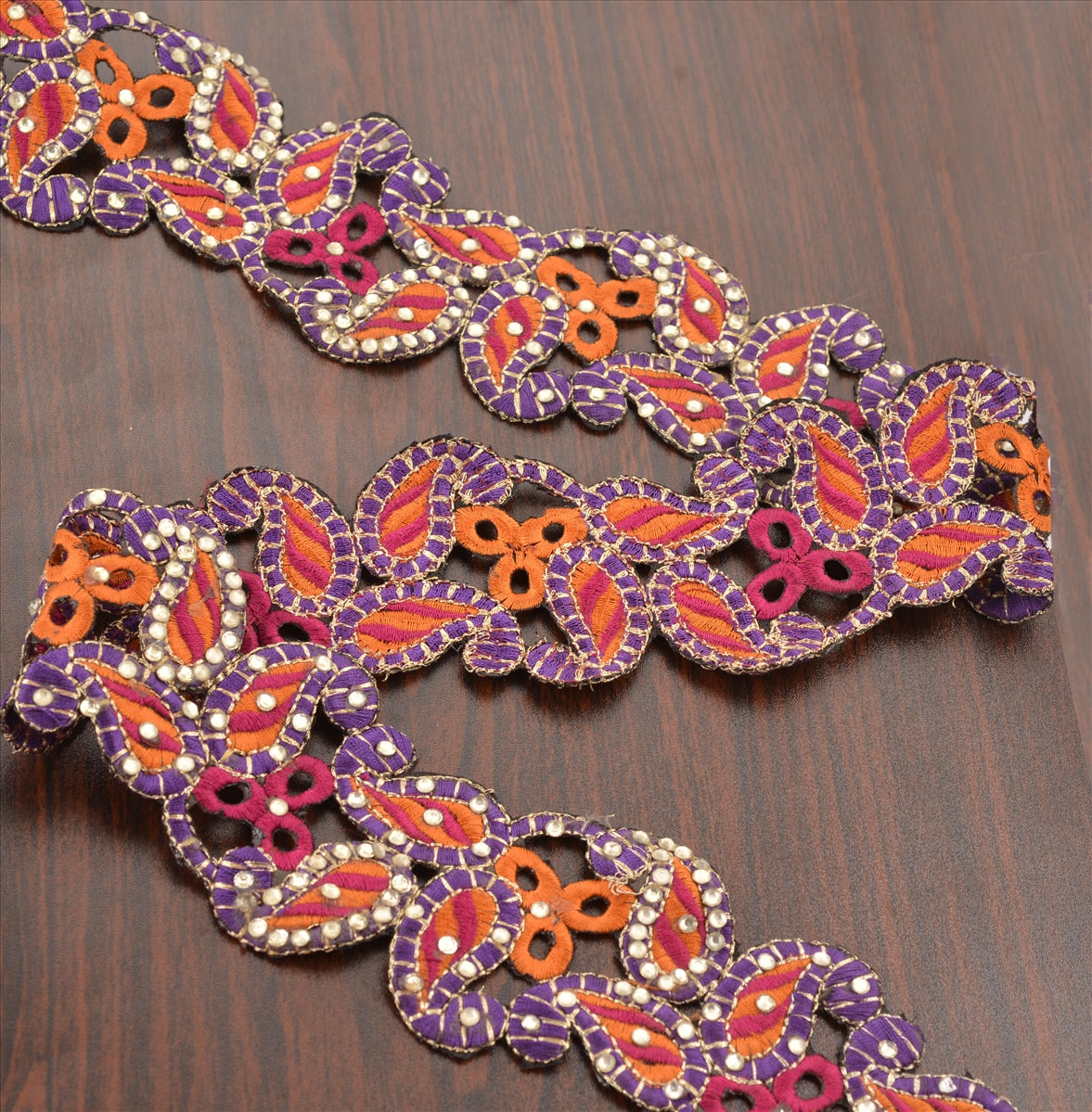 Håndperlet gallakjolekant 1 YD kant lilla lyserød håndlavet blonde rhinsten arbejde