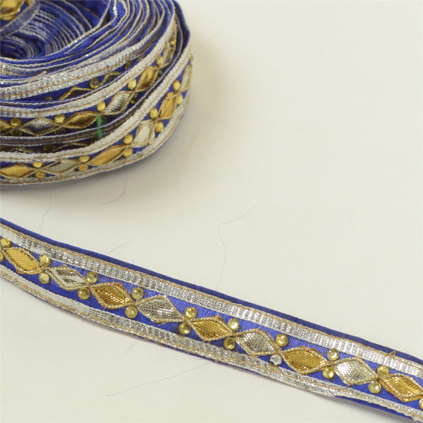 Sanskriti Indian Embroidered Prom Dress Border 1 YD Trim Blue Craft Decor Lace