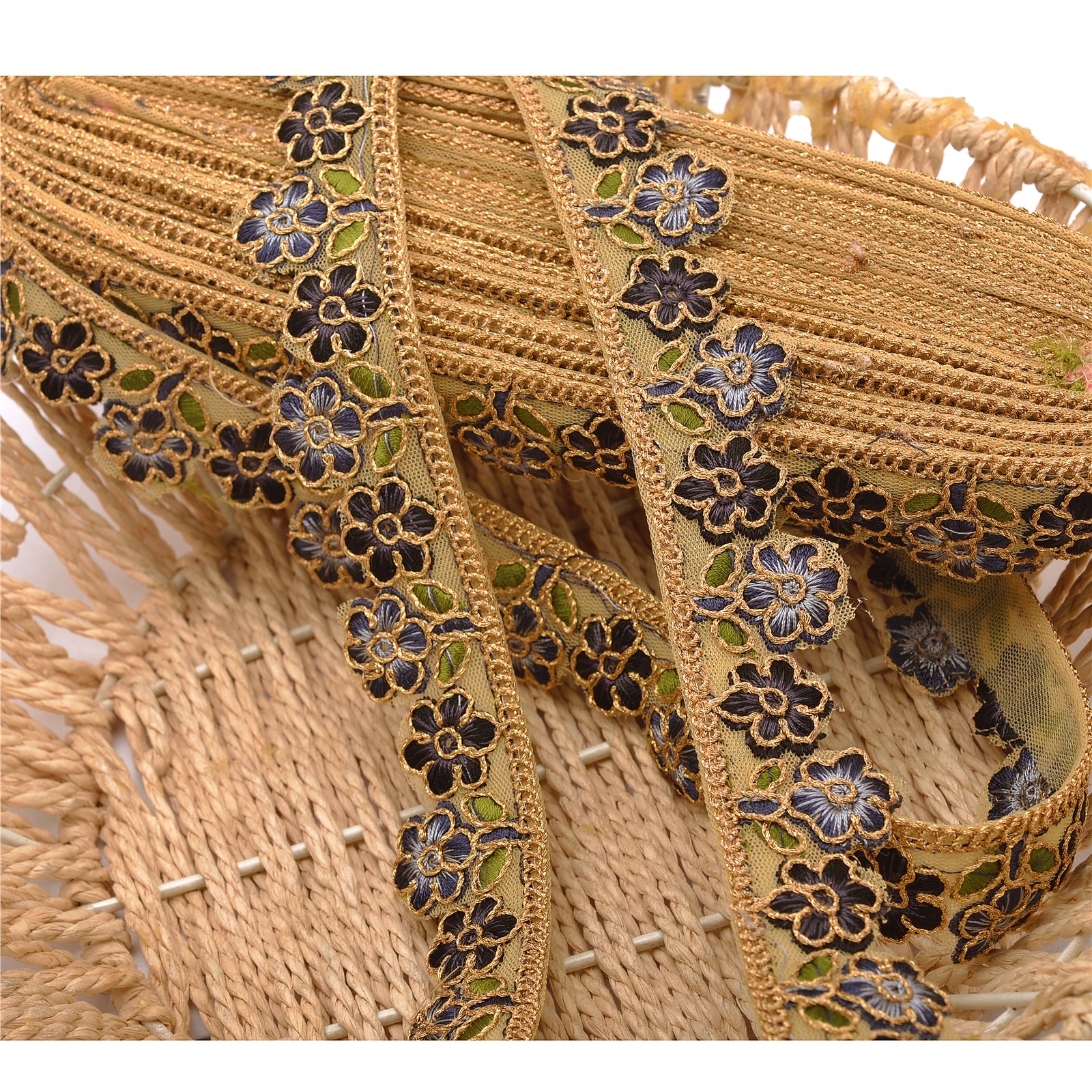 Sanskriti Broderet Kjole Syning 2,5 cm W Kant 23 Yard Kant Cremefarvet Håndværk Dekorativ Blonde