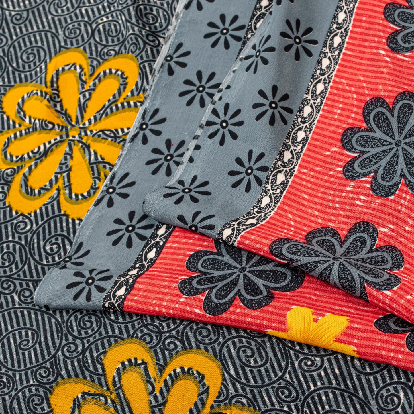 Sanskriti Vintage Gray Sarees Indian Moss Crepe Printed Sari Soft Craft Sustainable Fabric