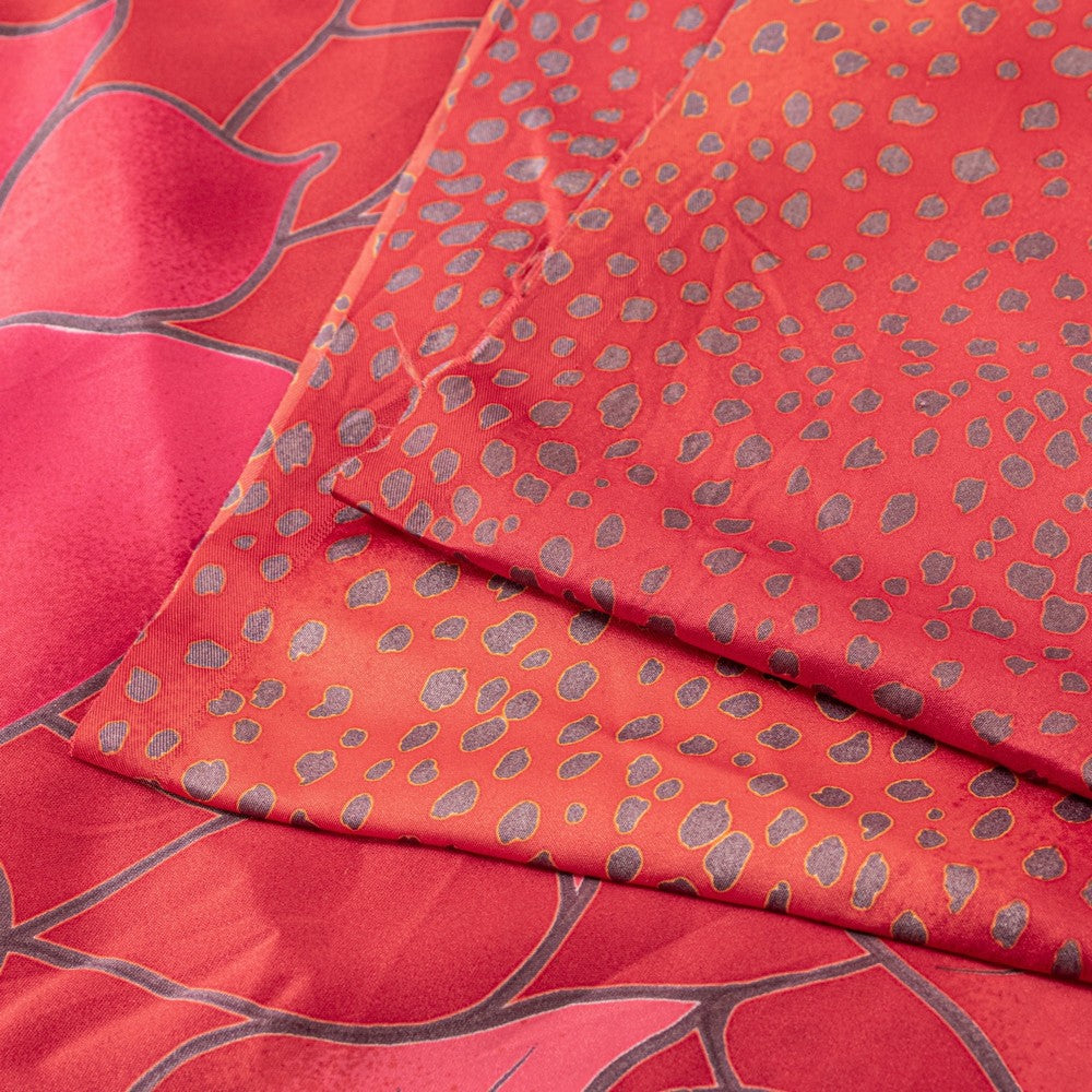 Sanskriti Vintage Sarees Red & Pink Floral Print 5+YD Moss Crepe Crafter's Sari