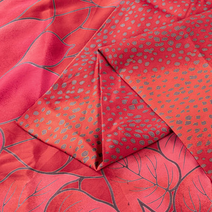 Sanskriti Vintage Sarees Red & Pink Floral Print 5+YD Moss Crepe Crafter's Sari